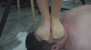 超级萌妹无辜式反差暴虐狗 m鼻子成片血痂破相半月不出门-97LZTDGXFC-000003132702365