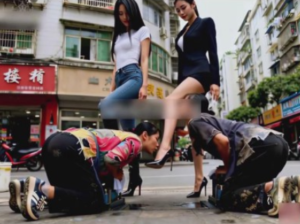 女虐女AI神作—支配同性世界第二季（包含情侣主，最新AI视频技术，收录合集）-97LZTDGXFC-000003132702462