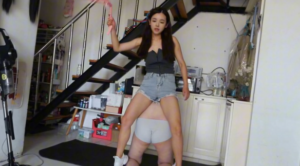 【超级女M】闻运动鞋舔臭袜-97LZTDGXFC-000003132702538