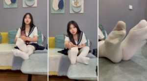 精品！小缘第一视角POV辱骂羞辱贱狗恋足白丝舔脚-97LZTDGXFC-000003132702597