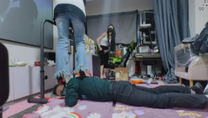 早期视频 双人欢乐式踩踏真实 【 非高清慎选】 上 YC-260408-97LZTDGXFC-000003132702824