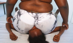 重口味女女全体重坐脸-97LZTDGXFC-000003132702846