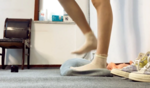 CaiR0001c 小萱1.68大长腿帆布鞋走踩碾踩Crush娃娃 将你肉体灵魂踩脚下-97LZTDGXFC-000003132702854