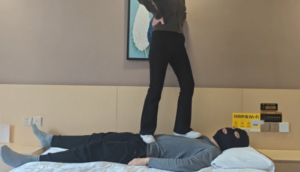 素人小雨踩头踩裆-97LZTDGXFC-000003132702855