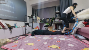 早期视频 双人欢乐式踩踏真实 【 非高清慎选】中-97LZTDGXFC-000003132702857