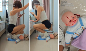 【雅泫】玩死母狗的孩子（3）-97LZTDGXFC-000003132703035