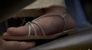 2小时公交无意识踩手碾压合集（大部分被视频无声）