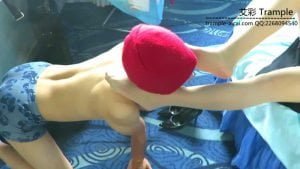 御主调教舔高跟，舔肉丝喂口水钻裆骑乘爆踩下体