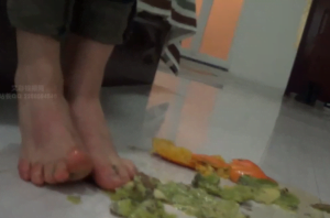 【黑冰女王】黑冰踩水果榨水果酱