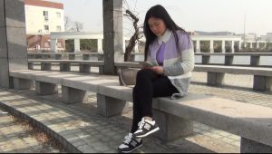农村妹子的脚丫竟然也如此有诱惑力