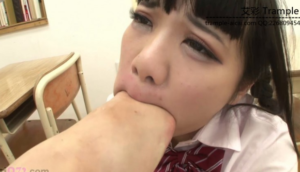 [720P]F072系列超美女女 恶毒女老师黑丝网袜深喉调教女学生 R-190204-2-97LZTD-218686