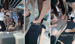 巅峰之作 强制9主强制两条骚母狗圣水 YC-250724-2-97LZTD-451405