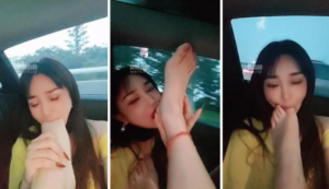 【直播调教视频】【Coco-女M】车内强迫闺蜜舔脚丫-97LZTD-146738